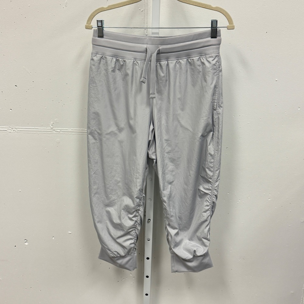 Impact Jillian Michaels Womens Silver Gray Capri Jogger Pants Ruched Athletic Sm